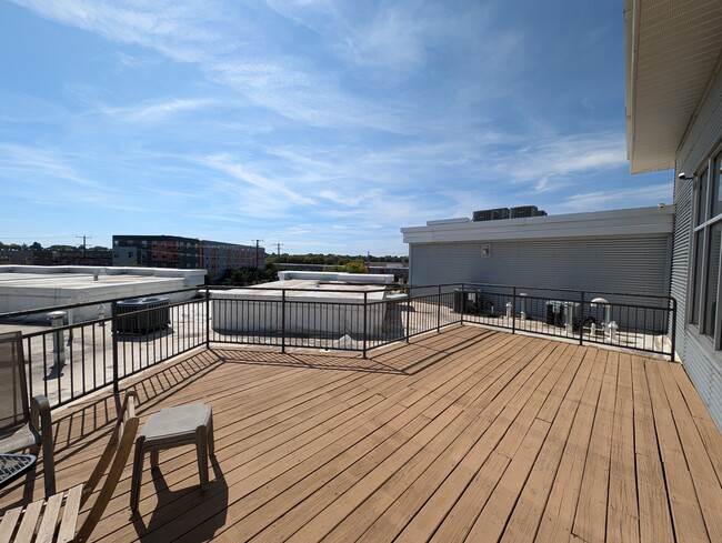 Building rooftop space - 2121 S Kinnickinnic Ave