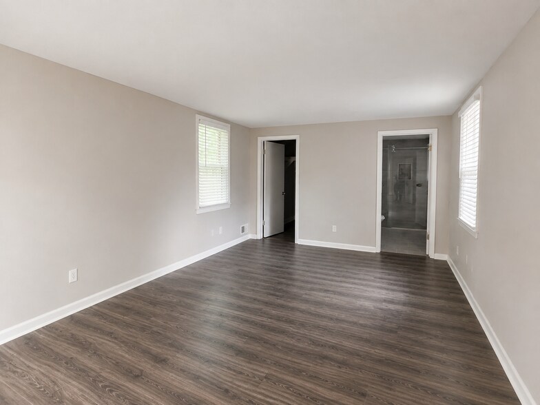Building Photo - 2928 Belleau Ln SE