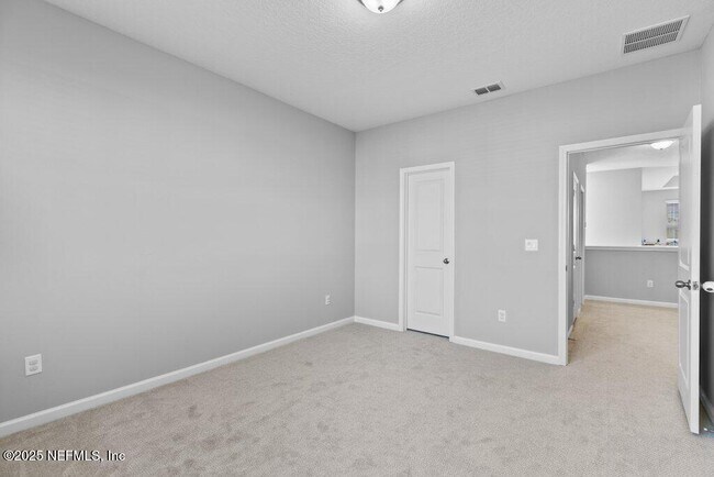 Building Photo - 712 Cherry Elm Dr