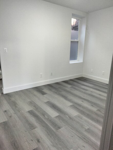 Building Photo - 1918 Avenue M