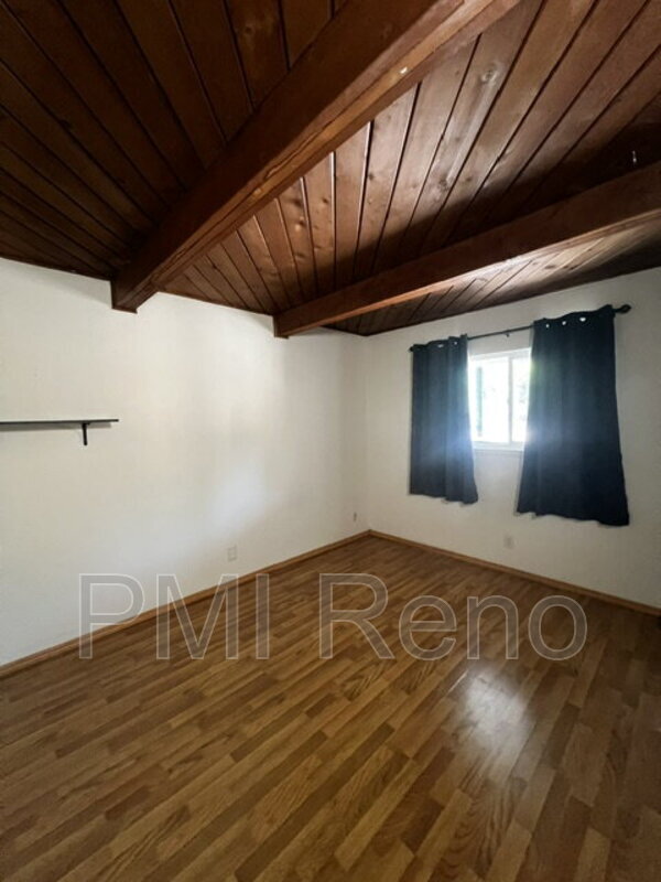 Building Photo - 345 Raffetto Dr