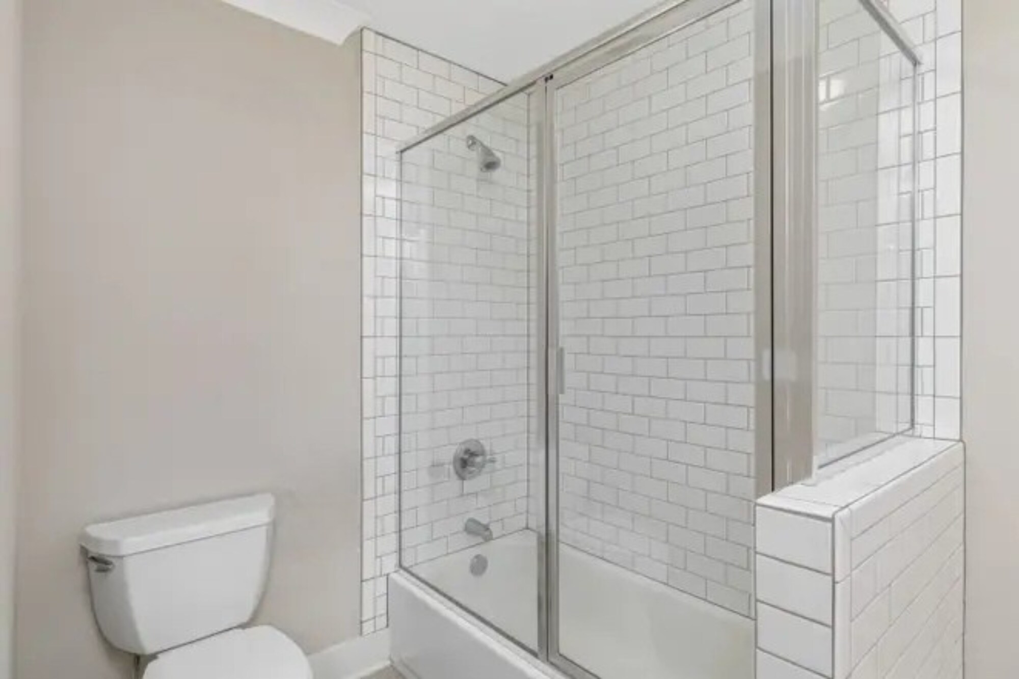 Building Photo - 414 Figuers Dr