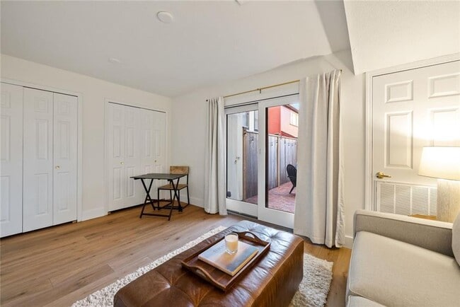 Building Photo - 310 Swans Wharf Row