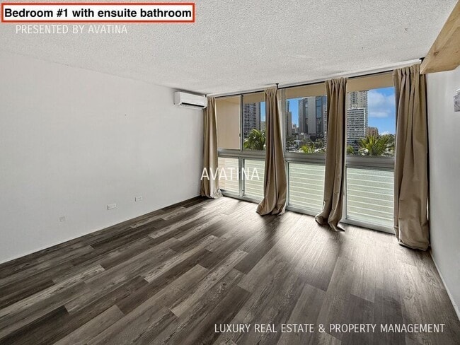 Building Photo - 500 University Ave