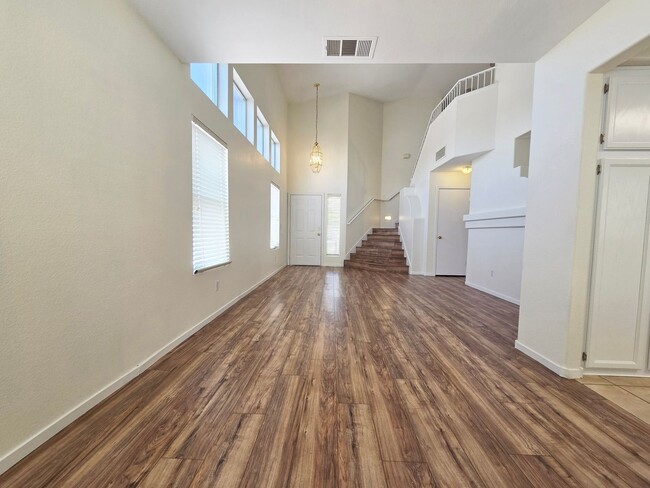 Building Photo - Spacious 4-Bedroom Corner Lot Home with Covered Patio