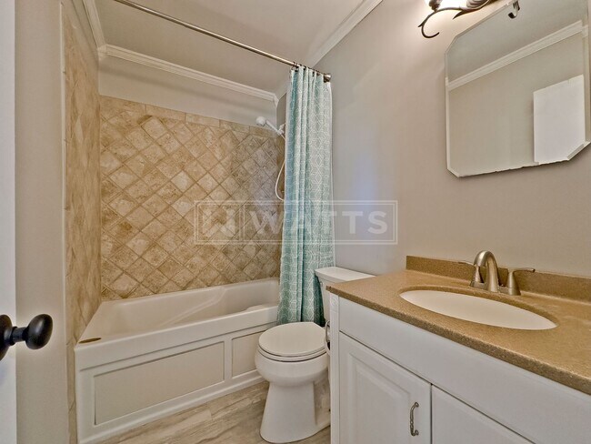 Building Photo - 3803 Crosby Dr
