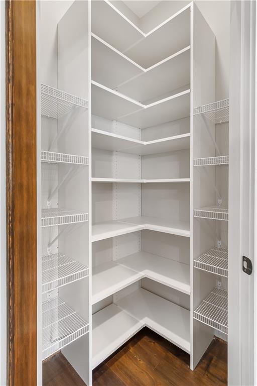 Building Photo - 6 Whisper Pl