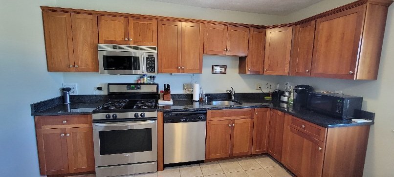 Building Photo - 60 Montvale St