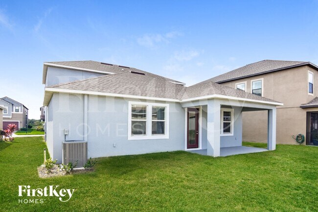 Building Photo - 10018 Sage Creek Dr