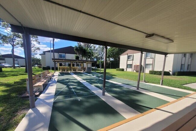 Building Photo - 3626 La Mar Ct