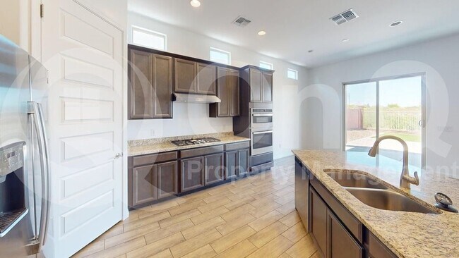Building Photo - 7924 S Desert Indigo Dr