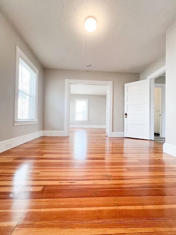 Building Photo - 84 Exeter Ave