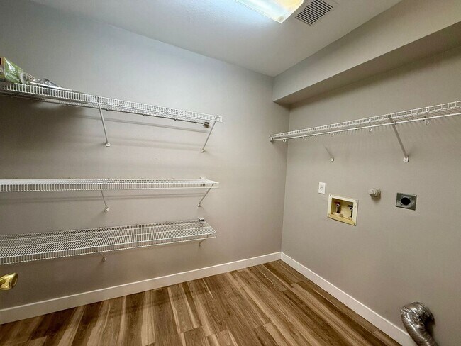 Building Photo - 1031 Bobcat Creek