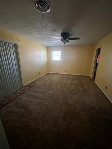 Building Photo - 3218 Santa Monica Dr