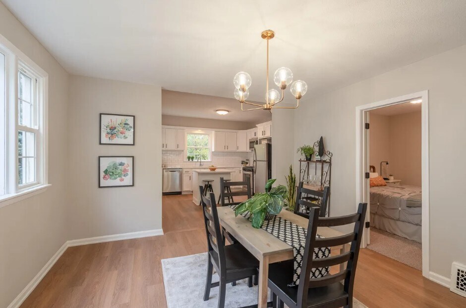 Building Photo - 1128 Mc Reynolds Ave NW