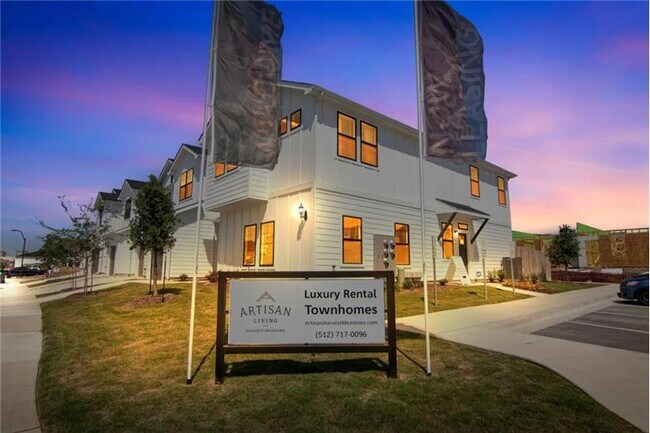 Building Photo - 151 Harvest Meadows Rd