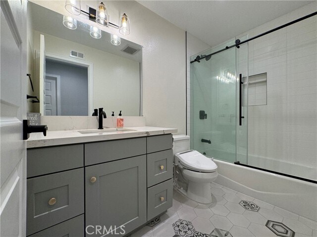 Building Photo - 13745 Moonshadow Pl