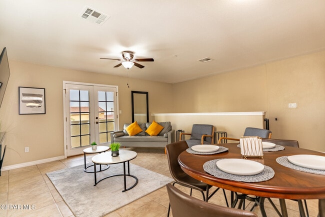 Building Photo - 4725 Pistolero Ln
