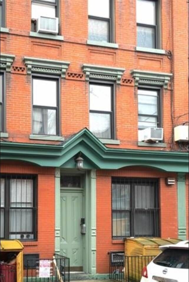 Building Photo - 159 Newark St.