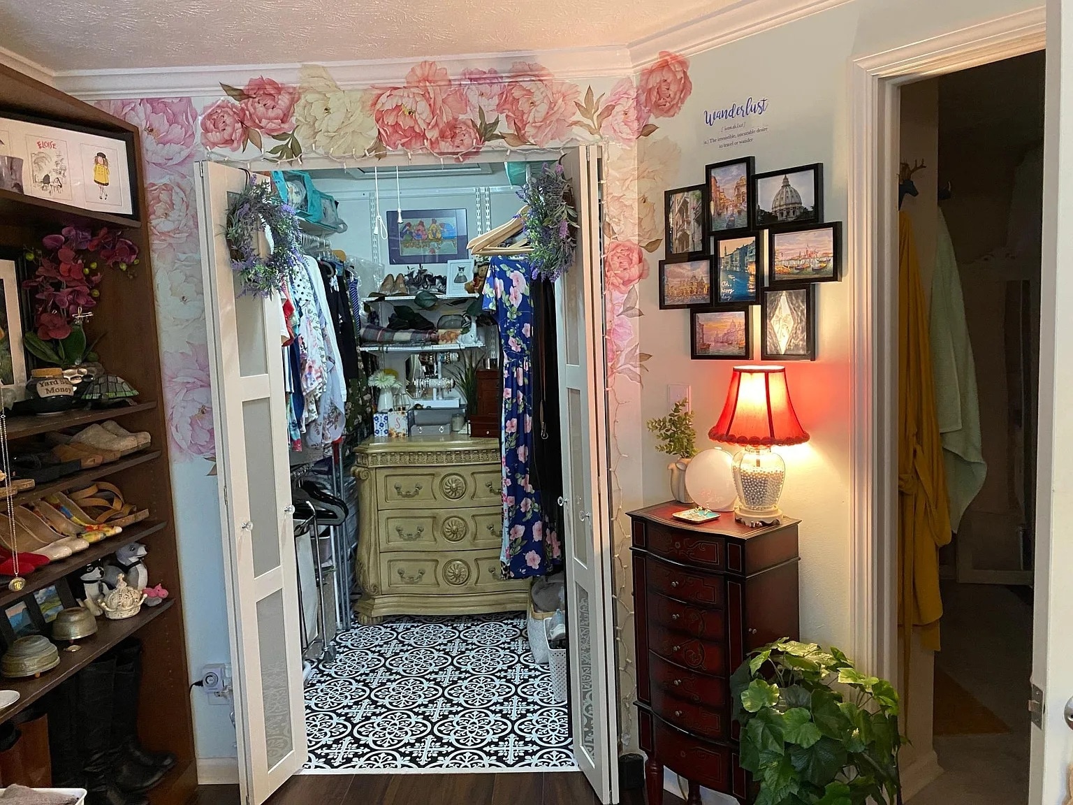 Large walk-in closet in main bedroom with attic access via ladder - 1483 Keys Crossing Dr NE