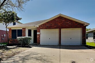 Building Photo - 10219 E Summit Canyon Dr