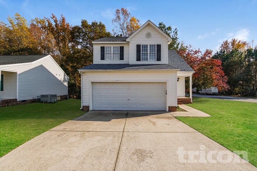 Primary Photo - 3929 Grandover Dr