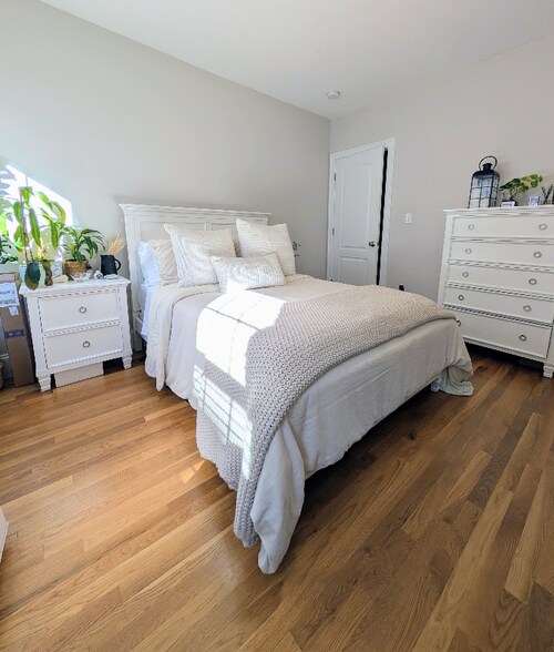 Primary Photo - 202 W 8th St