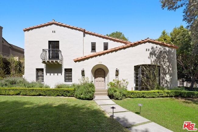 Building Photo - 712 N Rodeo Dr