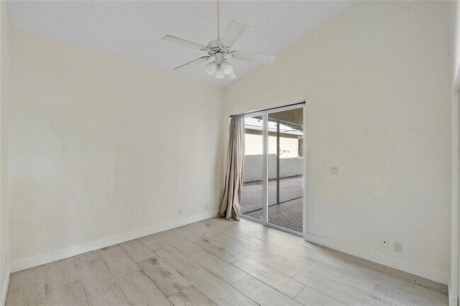 Building Photo - 12117 NW 59th St