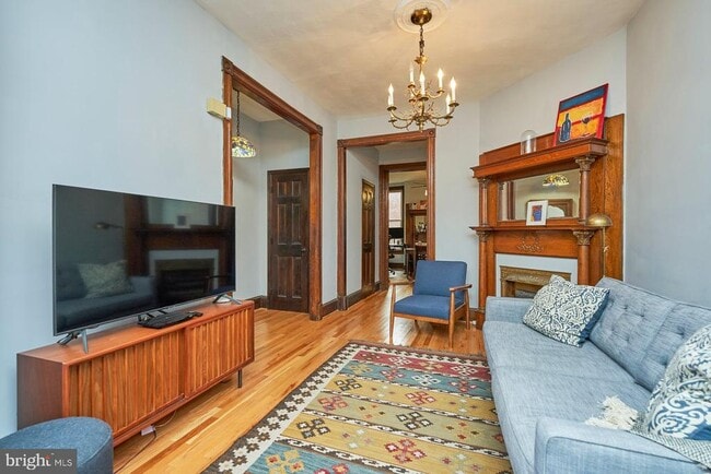 Building Photo - 421 K St NE