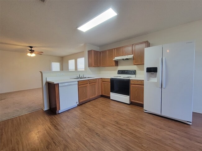 Building Photo - 1815 Brookwood Dr