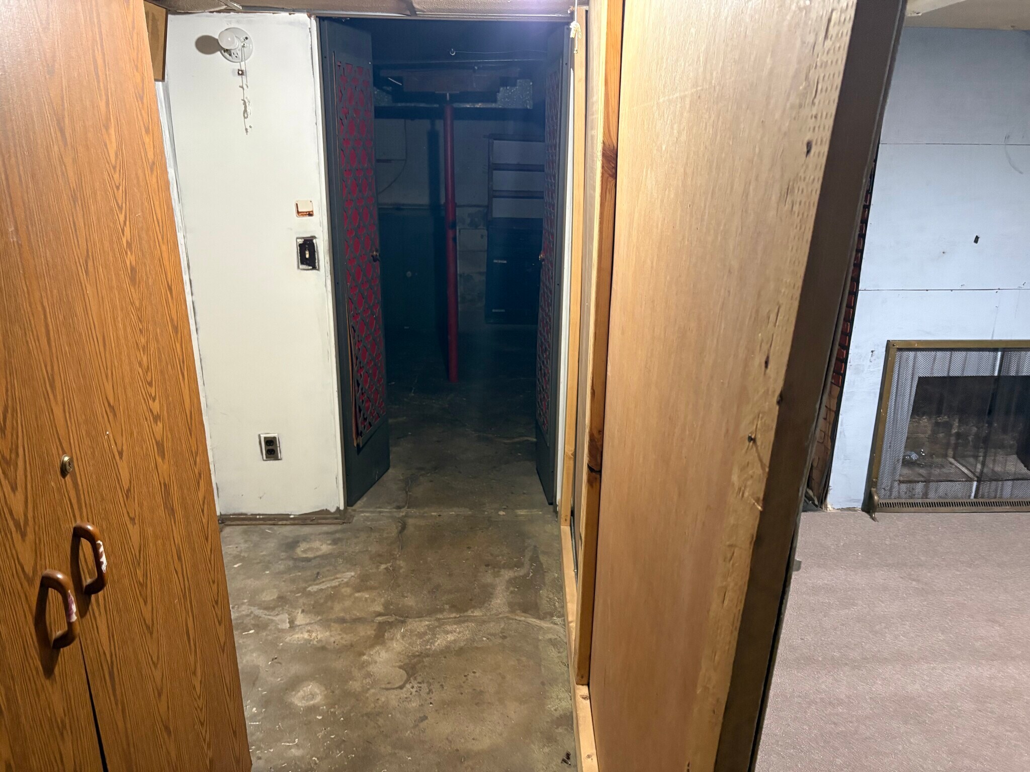 Building Photo - 1607 6th St