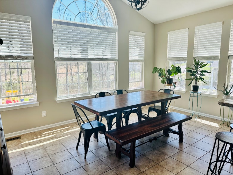 Primary Photo - 4 Canberra Ct