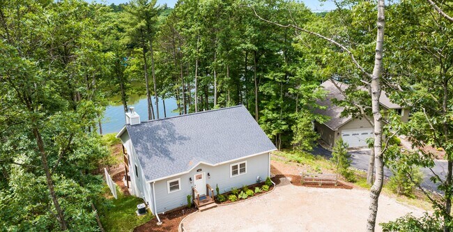 Building Photo - May & June Furnished Extended Stay Rental