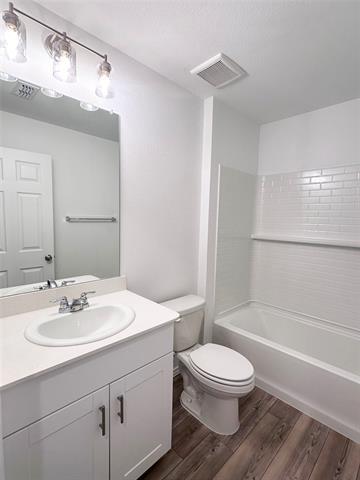 Building Photo - 874 Lake Fletcher Rd