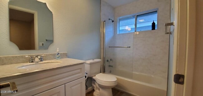 Building Photo - 1301 W Windrift Way