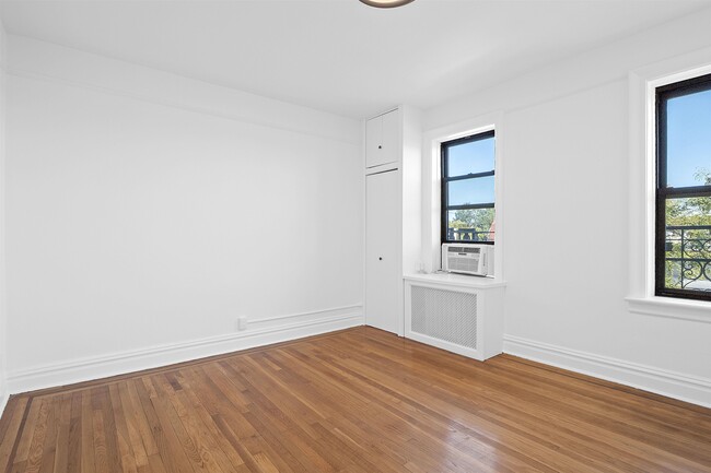 Building Photo - 1055 JFK Blvd E