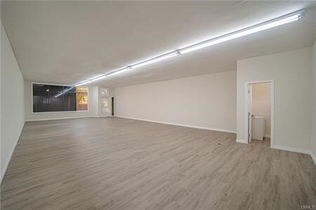 Building Photo - 10606 Pleasant Way