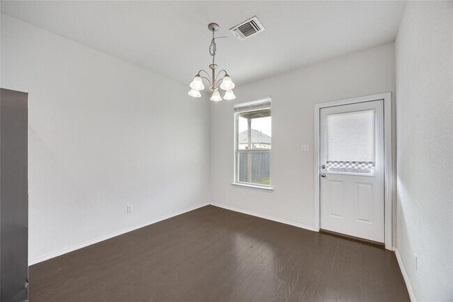 Building Photo - 524 Coffee Berry Dr