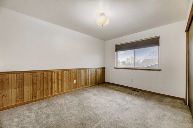 Building Photo - 5943 Culebra Ct