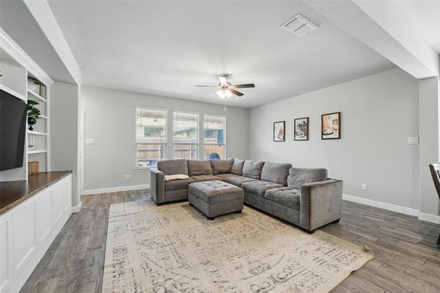 Building Photo - 809 Shepperton Wy