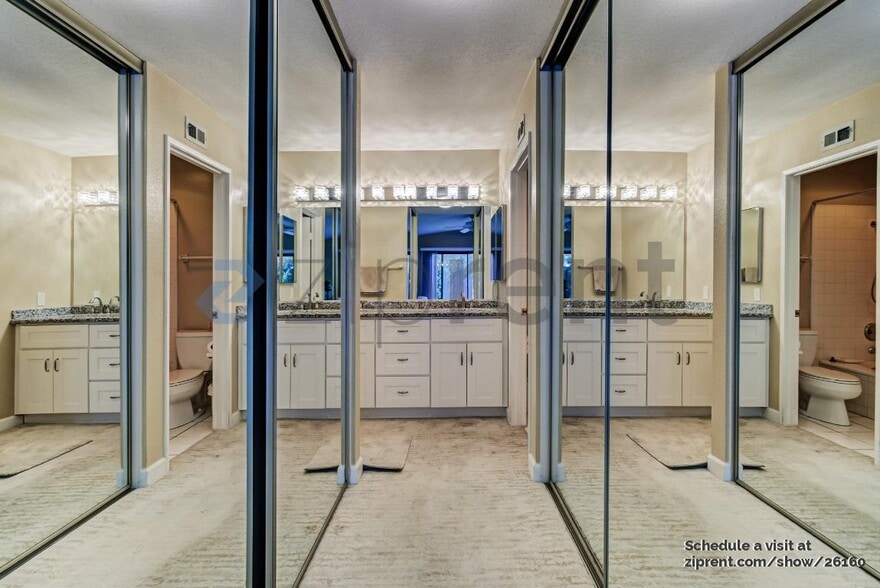 Building Photo - 67 Silkberry