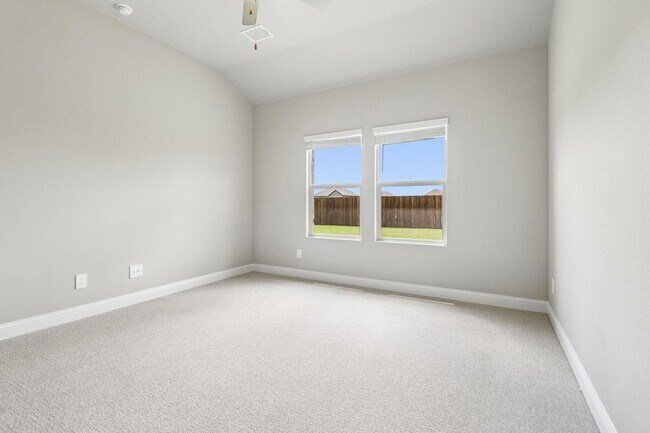 Building Photo - 6206 Castamere Dr