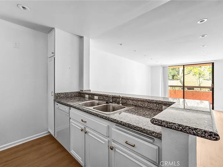 Building Photo - 4040 Via Marisol