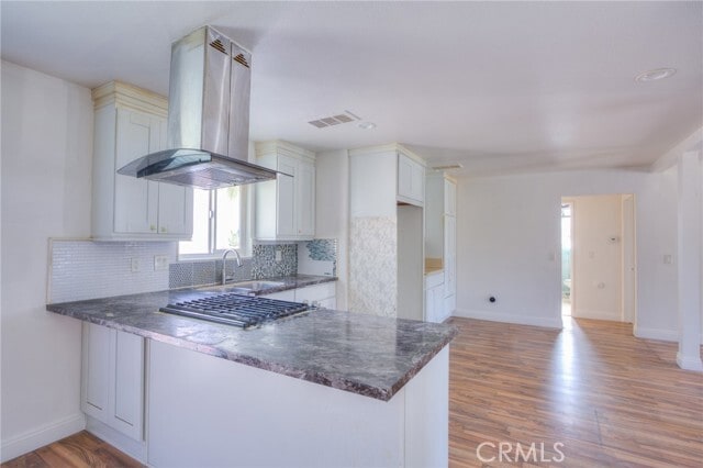 Building Photo - 13011 Pinon St