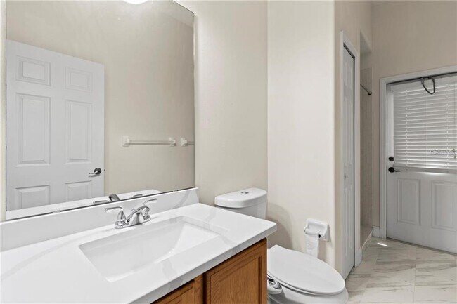 Building Photo - 10212 Hart Branch Cir