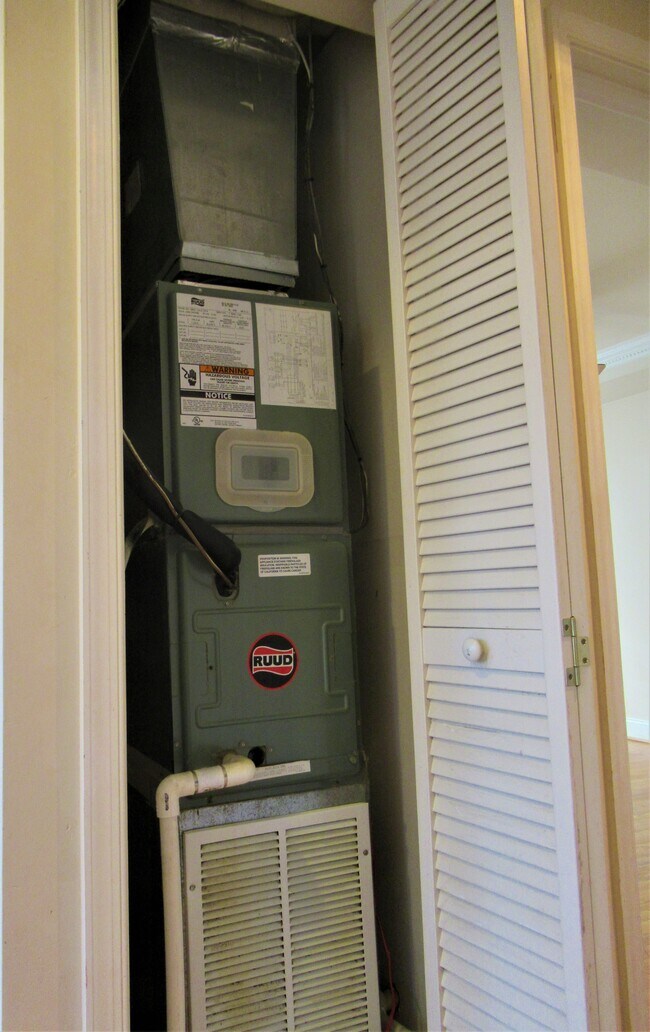 HVAC - 712 Marietta Pl NW