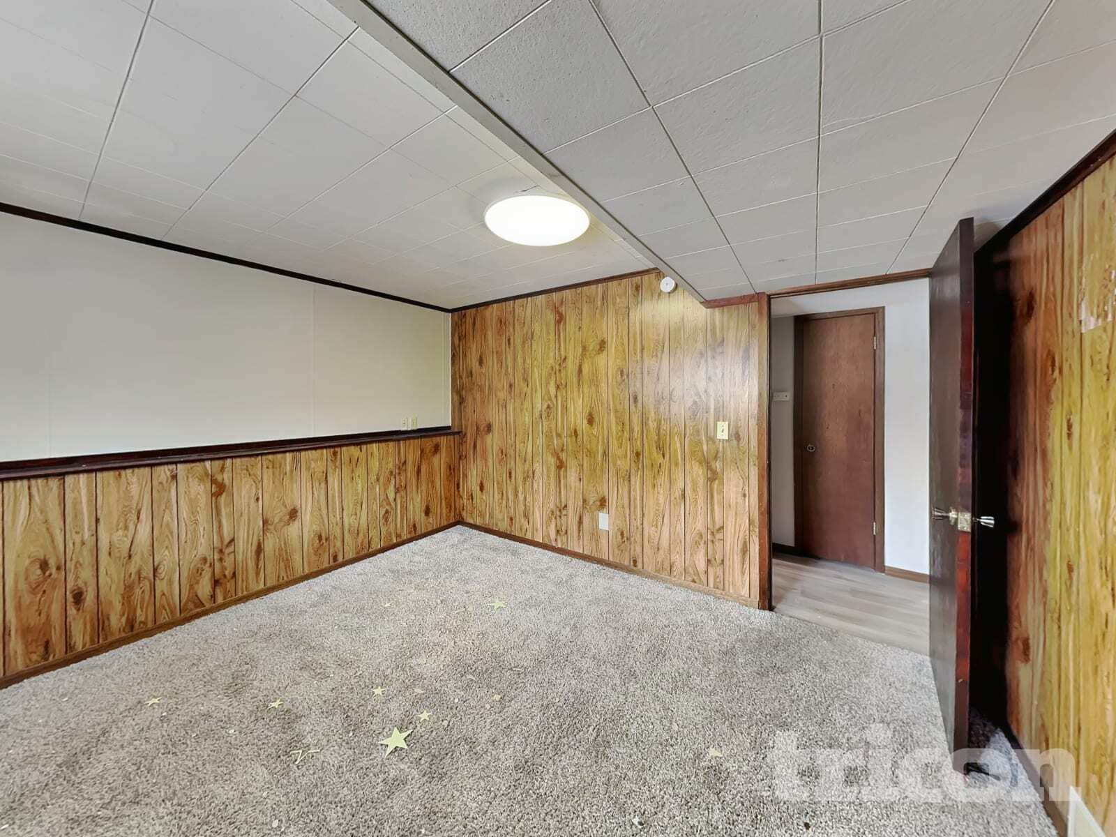 Building Photo - 3401 75th Ave N