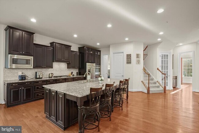 Building Photo - 208 Bottsford Ave