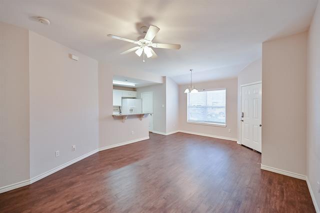 Building Photo - 607 Kings Way Dr